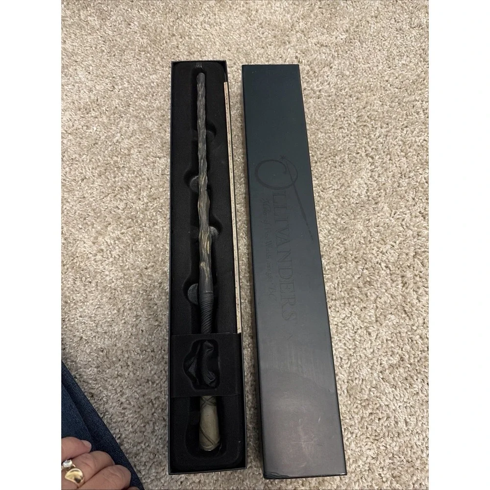 Interactive Ollivanders Harry Potter Fantasy Collectible Wand in Box